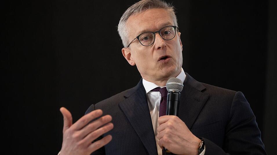 Bundesdigitalminister Karsten Wildberger bei der Er&ouml;ffnung des KI-Zentrums von Google in Berlin.