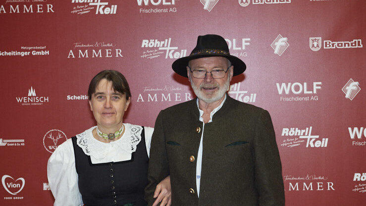 Die Metzgerzunft hat am Samstagabend in die Joseph-von-Fraunhofer-Halle eingeladen. Die Metzgerzunft hat am Samstagabend in die Joseph-von-Fraunhofer-Halle eingeladen.