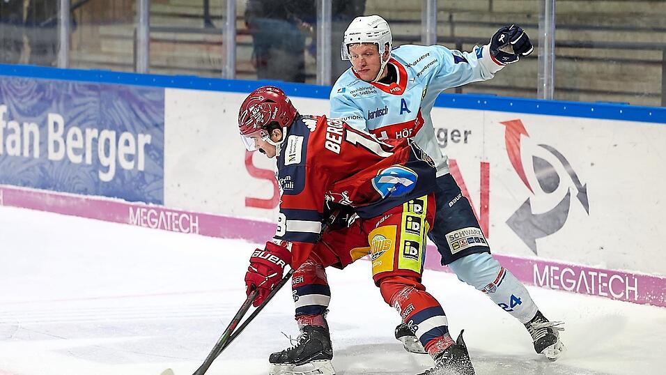 Wie gegen Lindau zeigte Deggendorfs Lars Bergbauer (in rot) in Peiting vollen Einsatz.