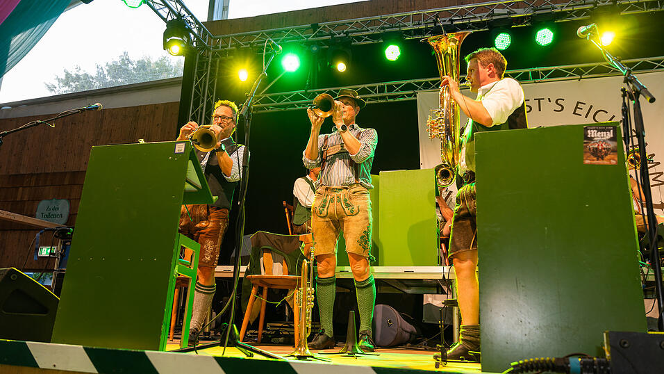 Die Partybilder vom Sonntag, 20. August 2023, aus dem Festzelt Weckmann.