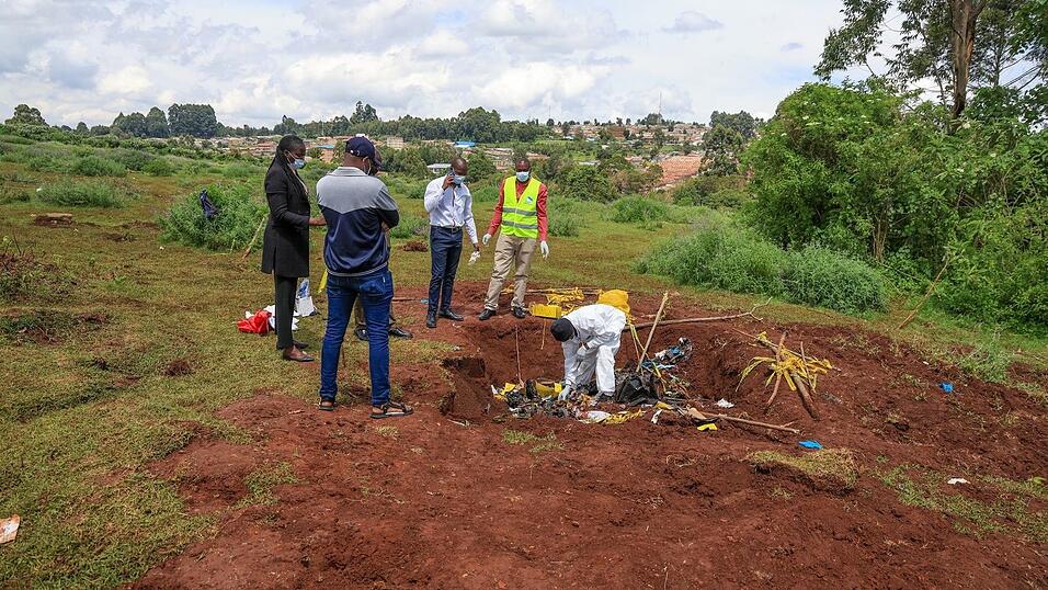 Der Fall von mindestens 33 Leichen in einem Massengrab gibt den kenianischen Ermittlern R&auml;tsel auf.