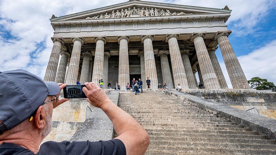 Die Walhalla ist ein beliebtes Ausflugsziel.