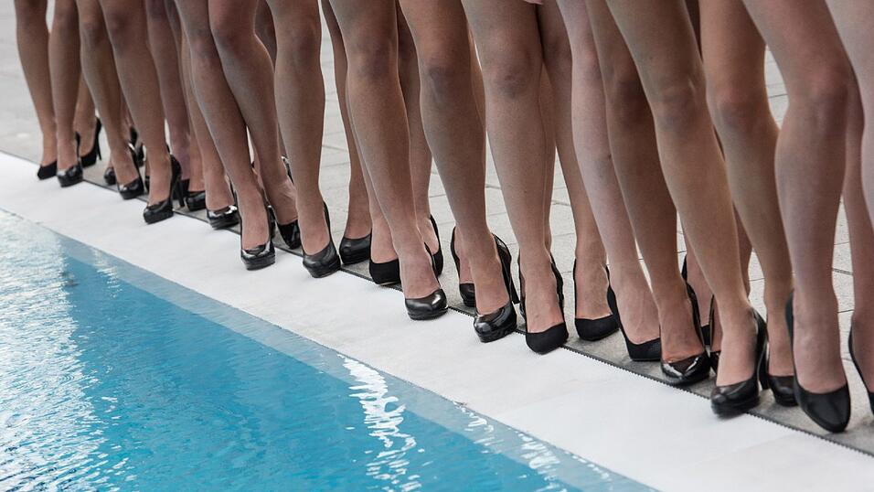 Wer 'Miss Germany' werden will, muss schön, klug, selbstbewusst sein. Kurzum: Ideal. Aber brauchen deutsche Frauen so ein Vorbild? Wer 'Miss Germany' werden will, muss schön, klug, selbstbewusst sein. Kurzum: Ideal. Aber brauchen deutsche Frauen so ein Vorbild?