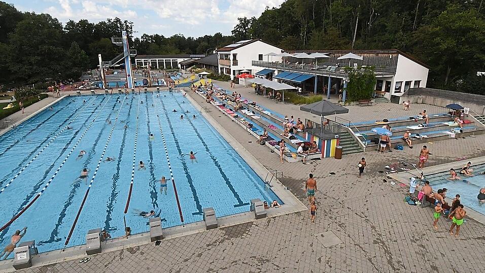 Im Vilsbiburger Stadtbad gibt es f&uuml;r jede Form des Badevergn&uuml;gens ein passendes Becken.