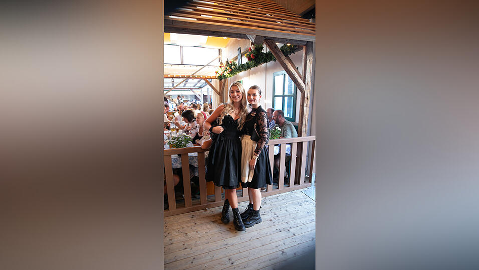 Die Partybilder vom Samstag, 9. August, aus dem Festzelt Nothaft. Die Partybilder vom Samstag, 9. August, aus dem Festzelt Nothaft.