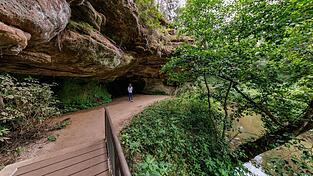 Soziale Medien und Outdoor-Portale haben die Schwarzachklamm auch weit über die Region hinaus bekannt gemacht - und das vsorgt zum Teil für Probleme.