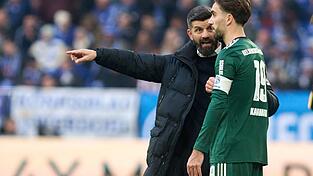 Der Trainer und sein Kapitän: Garanten für Schalkes Aufschwung. Der Trainer und sein Kapitän: Garanten für Schalkes Aufschwung.