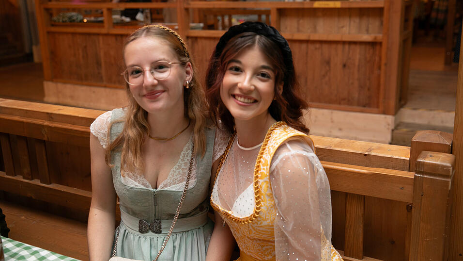 Die Partybilder vom Mittwoch, 13. August, aus dem Festzelt Weckmann. Die Partybilder vom Mittwoch, 13. August, aus dem Festzelt Weckmann.
