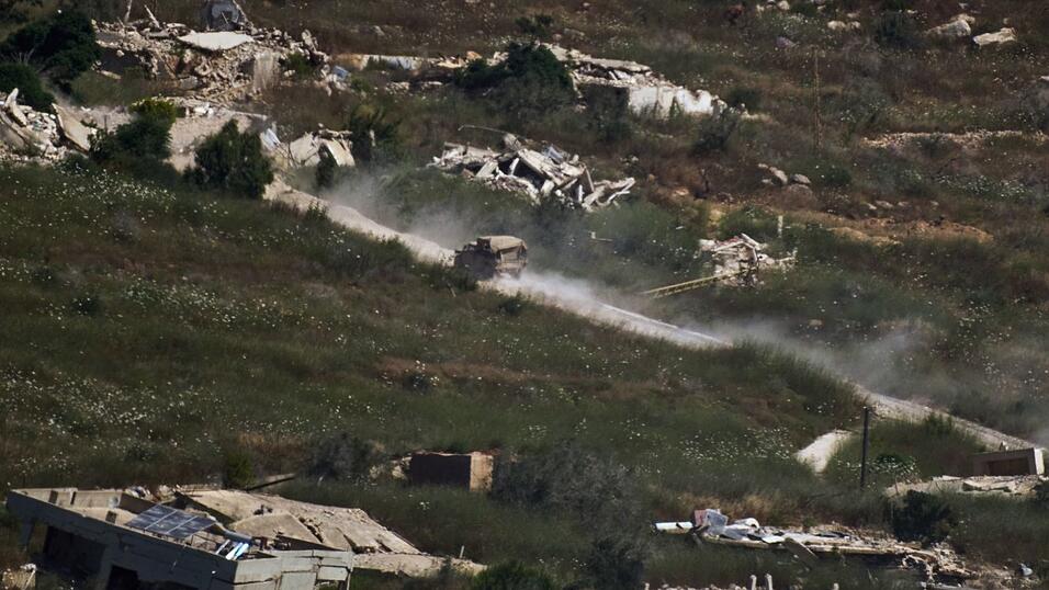 Die israelische Armee ist im Südlibanon weiter präsent. Die israelische Armee ist im Südlibanon weiter präsent.