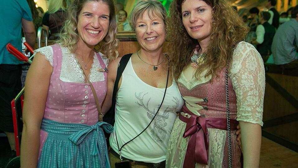 Die Partybilder vom Samstag, 13. August 2022, aus dem Festzelt Wenisch.