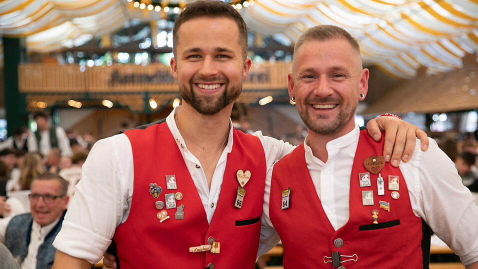 Die Partybilder vom Freitag, 8. August, aus dem Festzelt Nothaft. Die Partybilder vom Freitag, 8. August, aus dem Festzelt Nothaft.