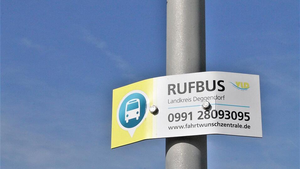 Mobil und umweltfreundlich mit Rufbus statt Auto - so die Idee. Doch bei den Nutzerzahlen ist noch Luft nach oben. Mobil und umweltfreundlich mit Rufbus statt Auto - so die Idee. Doch bei den Nutzerzahlen ist noch Luft nach oben.
