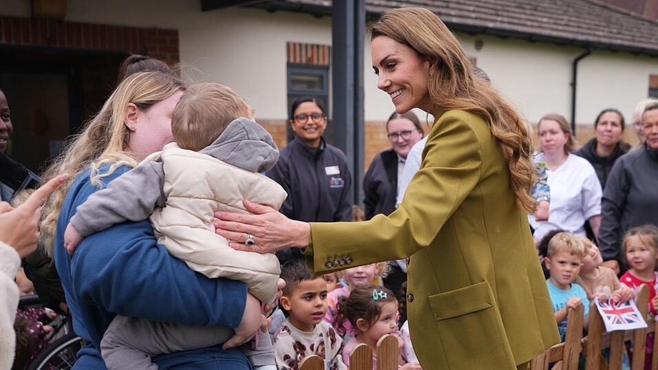 Kate beim Besuch einer Wohltätigkeitsorganisation in Oxford.