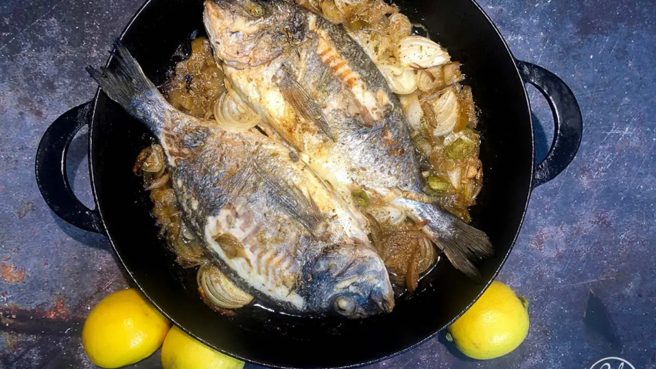 Dorade aus dem Backofen. Dieses Rezept ist kinderleicht!