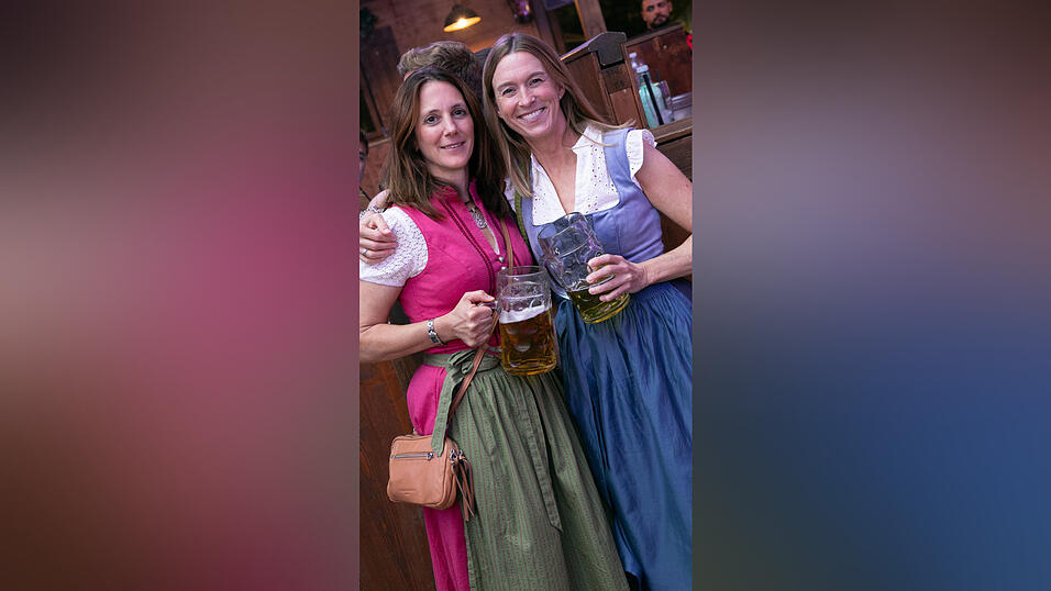 Die Partybilder vom Sonntag, 17. August, aus dem Festzelt Wenisch. Die Partybilder vom Sonntag, 17. August, aus dem Festzelt Wenisch.