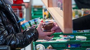 Vor allem Alleinlebende und Alleinerziehende gelten in Bayern als armutsgefährdet. (Symbolbild) Vor allem Alleinlebende und Alleinerziehende gelten in Bayern als armutsgefährdet. (Symbolbild)