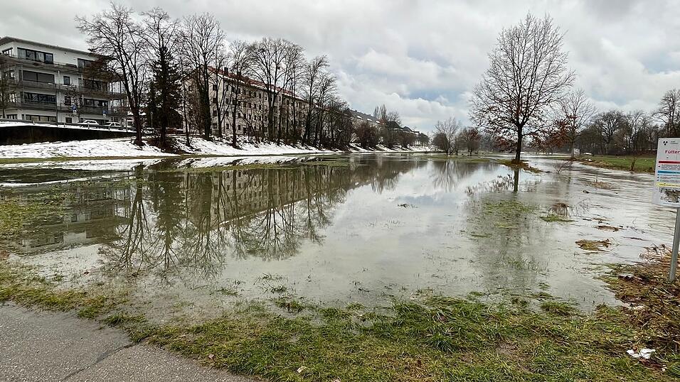 Die Landshuter Flutmulde ist bis auf Weiteres aufgrund steigender Flusspegel gesperrt.