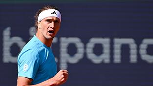 Alexander Zverev jubelt über den Einzug ins Viertelfinale. Alexander Zverev jubelt über den Einzug ins Viertelfinale.