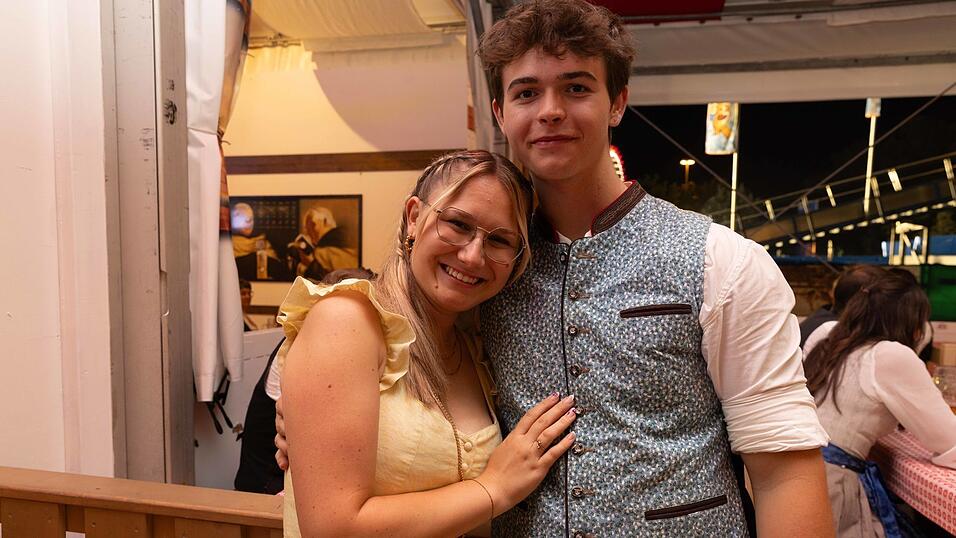 Die Partybilder vom Samstag, 8. August, aus dem Festzelt Greindl. Die Partybilder vom Samstag, 8. August, aus dem Festzelt Greindl.