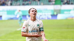 Kapit&auml;n und Matchwinner gegen Braunschweig: F&uuml;rths Doppelpacker Felix Klaus.