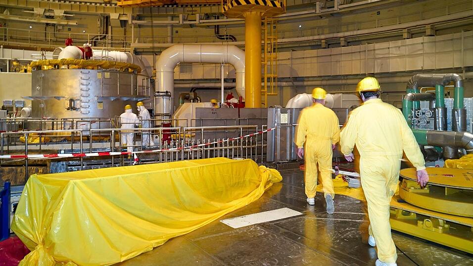 Ein Blick ins Innere des tschechischen Atomkraftwerks Temelin w&auml;hrend einer Betriebspause f&uuml;r den Brennelementewechsel. (Archivbild)