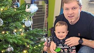 Fr&uuml;h &uuml;bt, wer ein Weltmeister werden will: Sohn Moritz ist der ganze Stolz von Manuel Schmid.