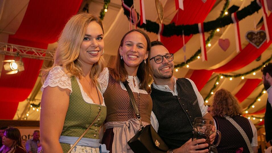 Die Partybilder vom Freitag, 12. August 2022, aus dem Festzelt Greindl.