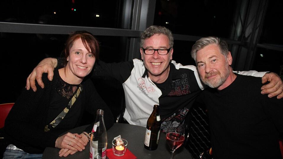 Auf der Eskara &Uuml;30-Party in Essenbach war wieder viel los.