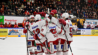 Die Eisbären Regensburg revanchierten sich für die Niederlage am Freitag mit einem Derby-Sieg am Sonntag.