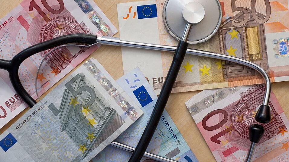 Die stark steigenden Gesundheitsausgaben sollen unter Kontrolle kommen. (Archivbild) Die stark steigenden Gesundheitsausgaben sollen unter Kontrolle kommen. (Archivbild)