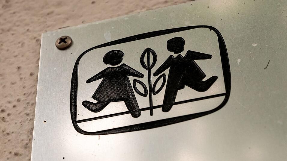 Der Dachverband übergibt einen Geheimbericht an Ermittler. (Archivbild)