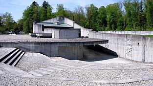 Die Versöhnungskirche ist Teil des Geländes der KZ-Gedenkstätte Dachau. (Archivbild) Die Versöhnungskirche ist Teil des Geländes der KZ-Gedenkstätte Dachau. (Archivbild)