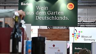 Auf der Weinmesse Prowein werden viele Weine vorgestellt.