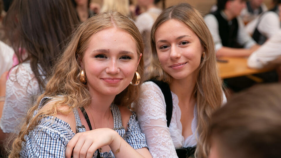 Die Partybilder vom Donnerstag, 14. August, aus dem Festzelt Nothaft. Die Partybilder vom Donnerstag, 14. August, aus dem Festzelt Nothaft.