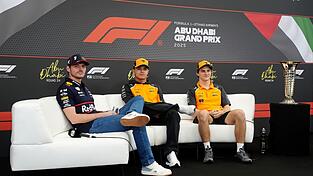 Die drei WM-Rivalen und der Pokal der Begierde.