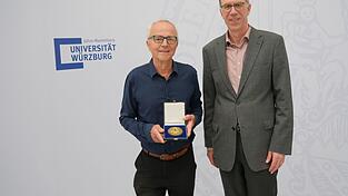 Der Nobelpreis für Medizin geht in diesem Jahr unter anderem an Georg Nagel. Der Nobelpreis für Medizin geht in diesem Jahr unter anderem an Georg Nagel.