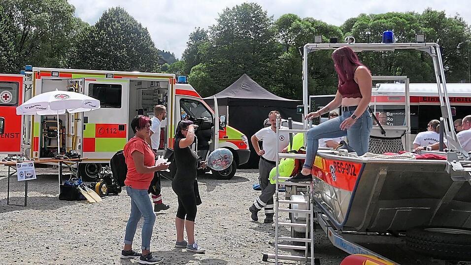 Man durfte nicht nur schauen, sondern auch alles betreten und bekam gut Antworten auf alle Fragen. Man durfte nicht nur schauen, sondern auch alles betreten und bekam gut Antworten auf alle Fragen.