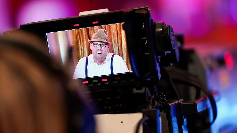Aktuell laufen wieder viele Karnevalssendungen im Fernsehen. (Archivbild)