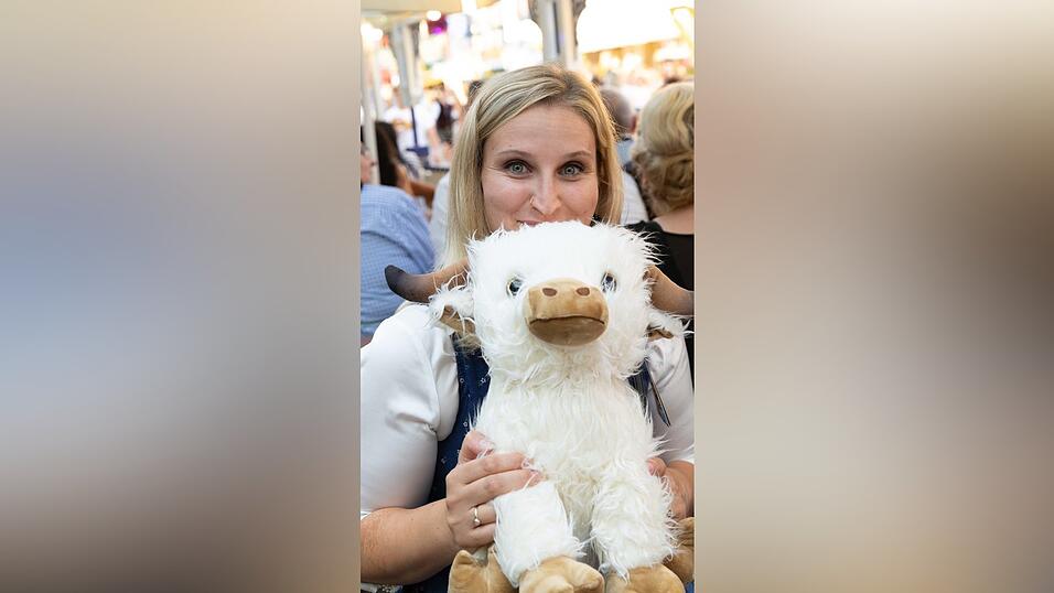 Die Partybilder vom Montag, 10. August, aus dem Festzelt Reisinger. Die Partybilder vom Montag, 10. August, aus dem Festzelt Reisinger.