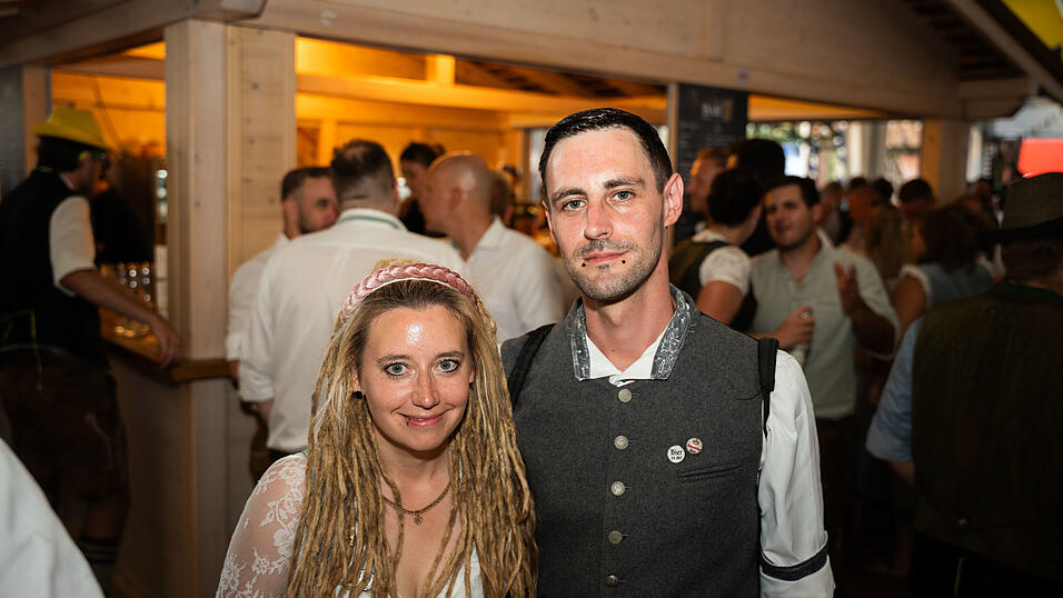 Die Partybilder vom Samstag, 15. August, aus dem Festzelt Reisinger. Die Partybilder vom Samstag, 15. August, aus dem Festzelt Reisinger.