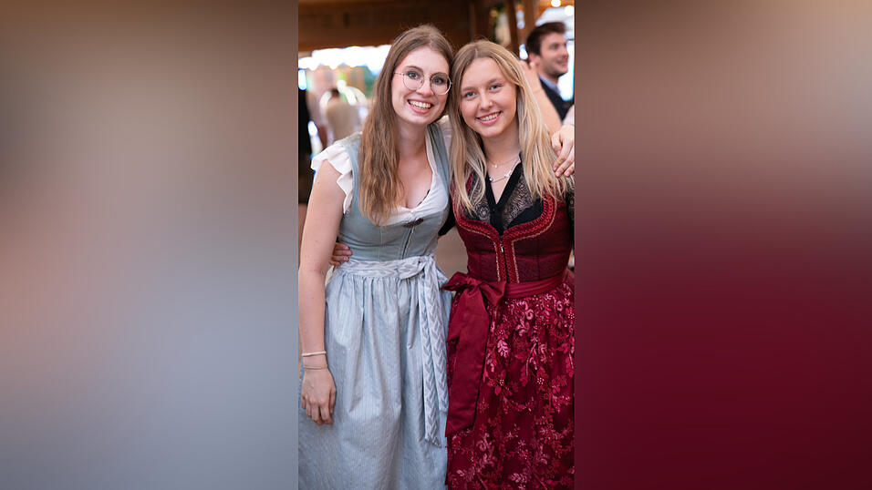 Die Partybilder vom Freitag, 15. August, aus dem Festzelt Nothaft. Die Partybilder vom Freitag, 15. August, aus dem Festzelt Nothaft.