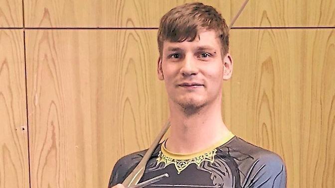 Tobias Schromm hat sich den Titel Deutscher Meister im Langschwertkampf geholt. Tobias Schromm hat sich den Titel Deutscher Meister im Langschwertkampf geholt.