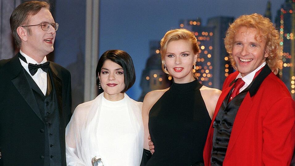 Harald Schmidt, Jasmin Tabatabai, Veronica Ferres und Thomas Gottschalk während der Dreharbeiten zum Film «Late Show». Harald Schmidt, Jasmin Tabatabai, Veronica Ferres und Thomas Gottschalk während der Dreharbeiten zum Film «Late Show».