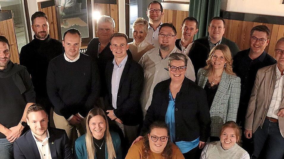 Der CSU-Ortsverband hat seine Liste mit 20 Kandidaten für die Wahl zum Marktgemeinderat aufgestellt.