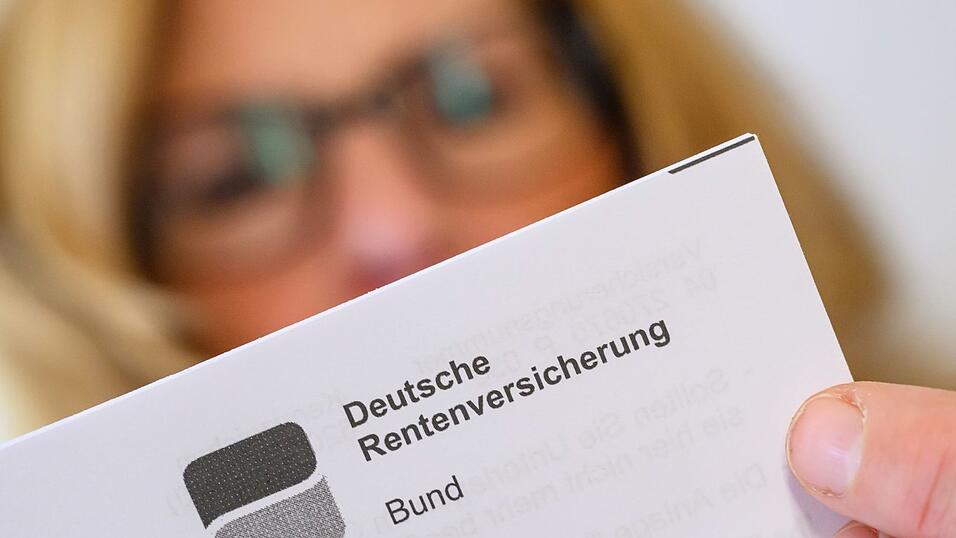 Deutsche gingen 2024 im Durchschnitt mit 64,7 Jahren in Rente. Deutsche gingen 2024 im Durchschnitt mit 64,7 Jahren in Rente.