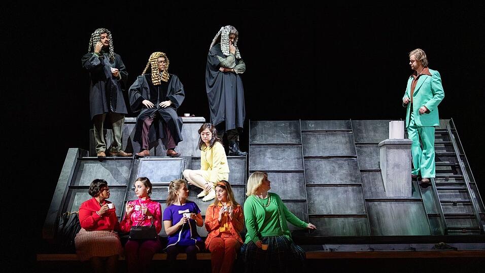 Christiane Lutz inszeniert die Oper in München. Christiane Lutz inszeniert die Oper in München.