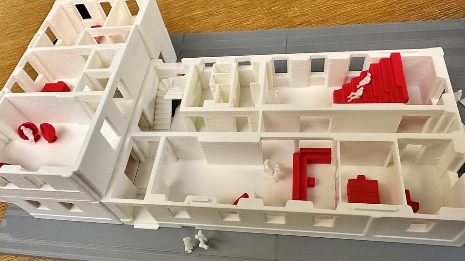 Der 3D-Modell-Querschnitt von Peter Hickl vermittelt einen Eindruck, wie das Geb&auml;ude im Inneren aussehen k&ouml;nnte. Rechts oben die Sitztreppe.