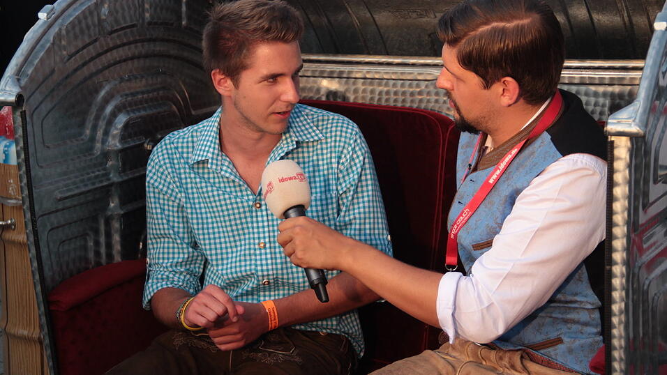 Schnappsch&uuml;sse von der Single-Couch aufgenommen am Samstag, 15. August (Foto: Paul Przybilla)