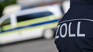 Am Mittwoch gab es eine Razzia gegen Schwarzarbeit am Bau in sieben Bundesl&auml;ndern. (Symbolbild)