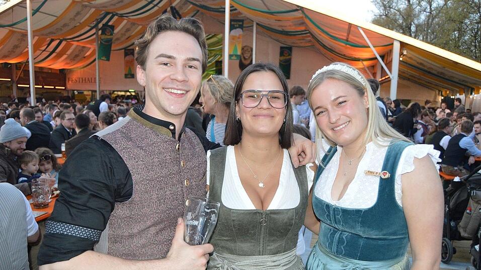 Viele Landshuter feierten am Freitag auf der Dult.&nbsp;